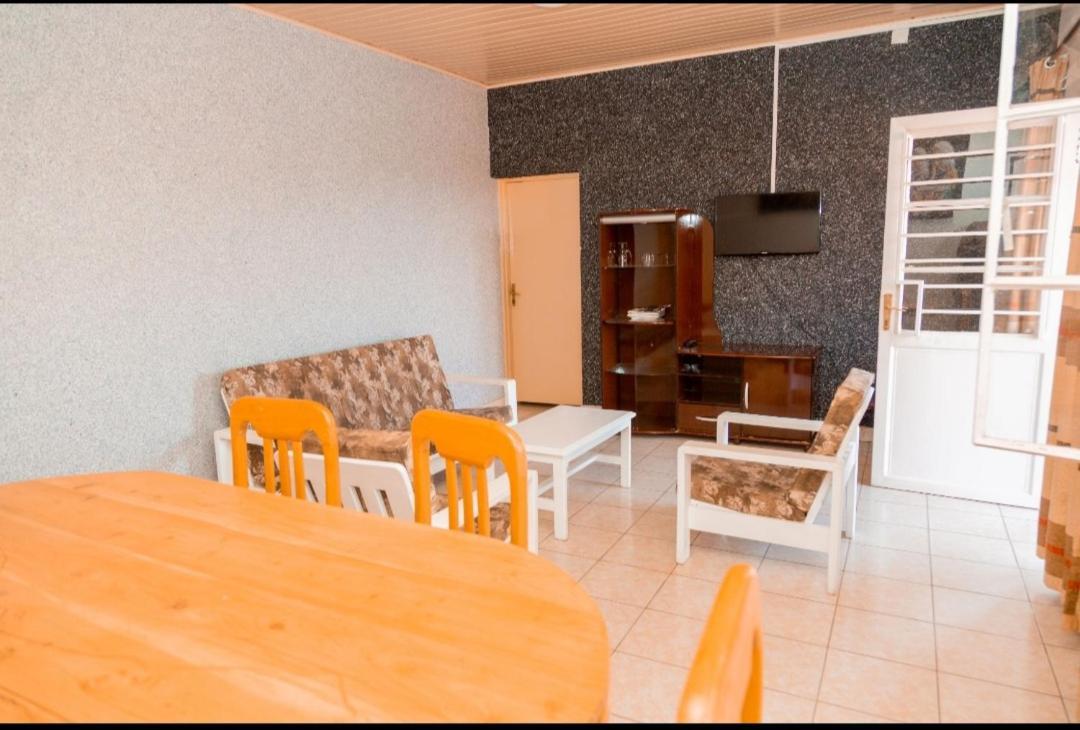 Auberge La Caverne Kigali Ngoại thất bức ảnh