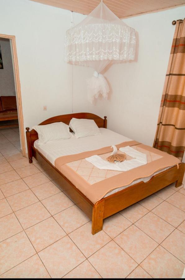 Auberge La Caverne Kigali Ngoại thất bức ảnh